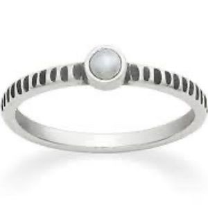 James Avery Tiny Freshwater Cultured Pearl Ring (size 6)